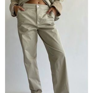 Donni Chino Pant